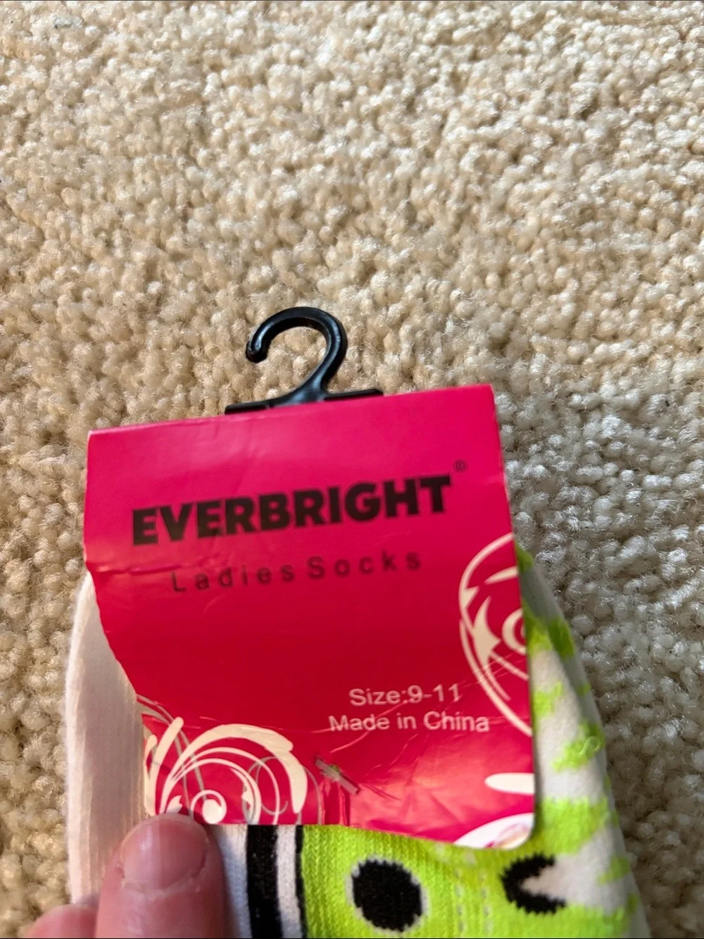 Everbright Ladies Neon Green Star High Socks Size 9-11 NWT